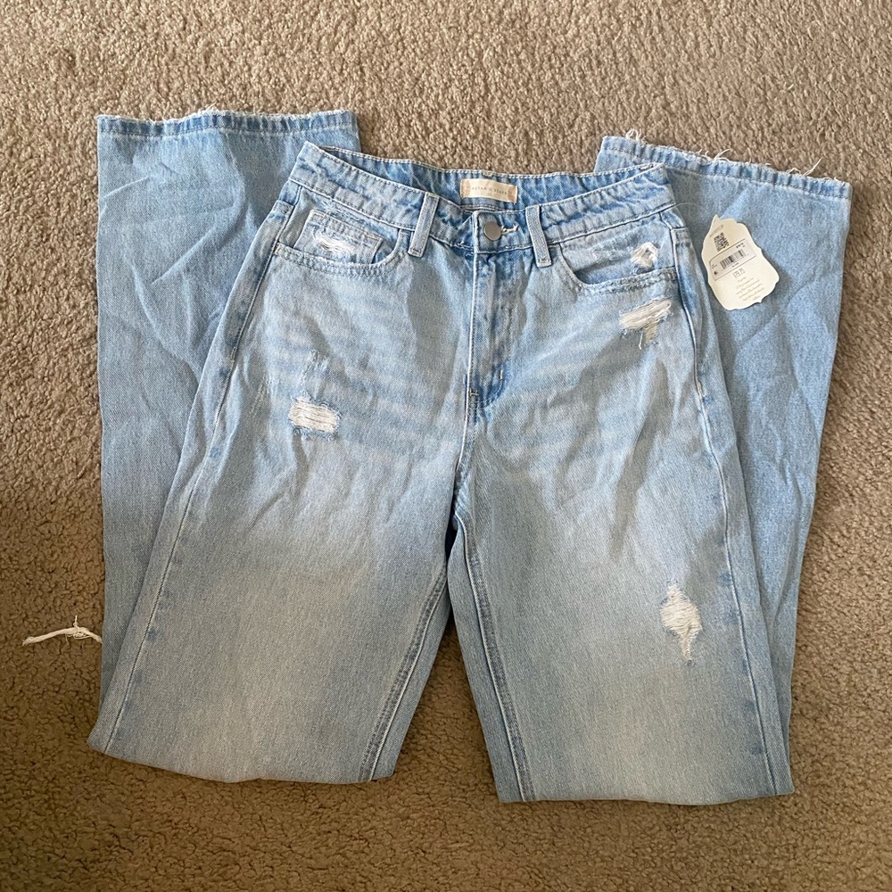 Altar’d State‎ Kayla Distressed Straight Leg Jeans - Picture 7 of 7